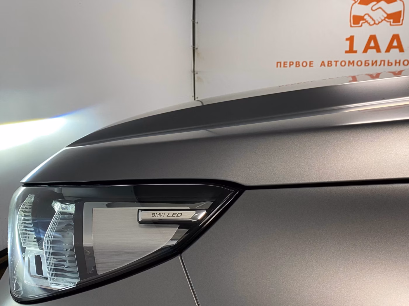 BMW X1 фото 8