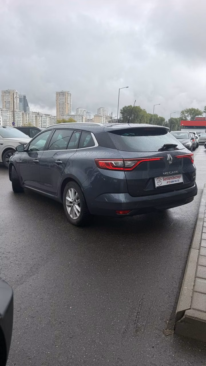 Renault Megane фото 7