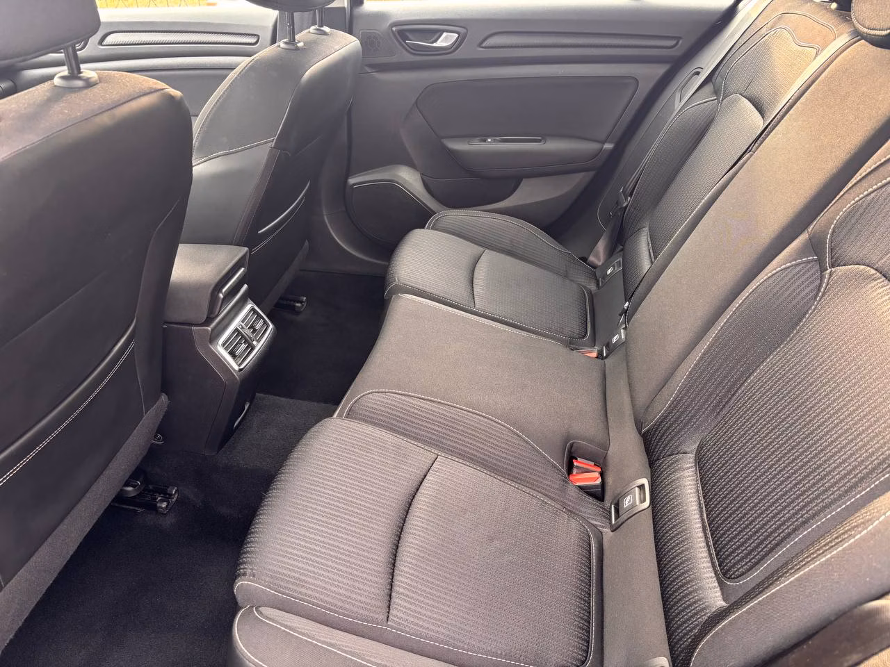 Renault Megane фото 13