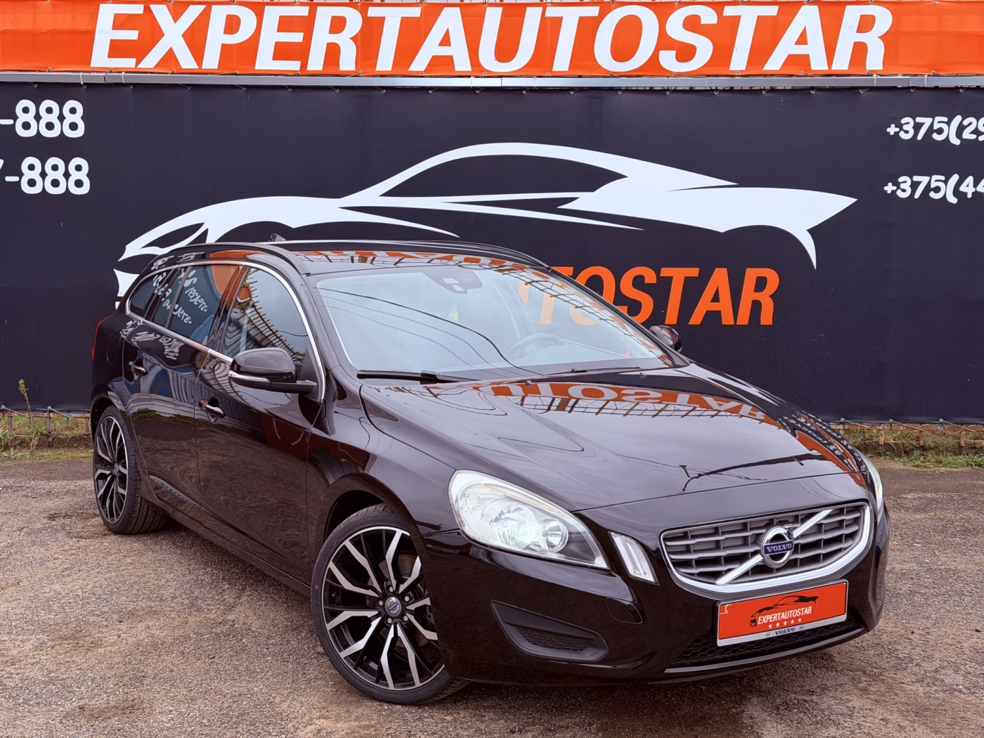 Volvo V60 фото 2