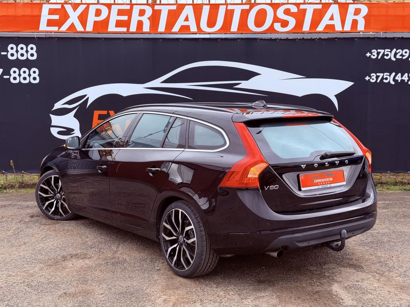 Volvo V60 фото 6