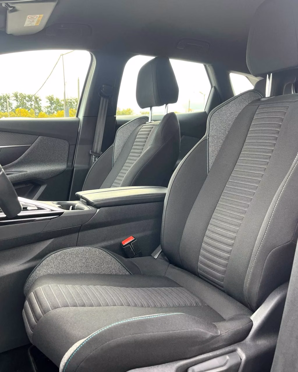 Peugeot 3008 фото 10