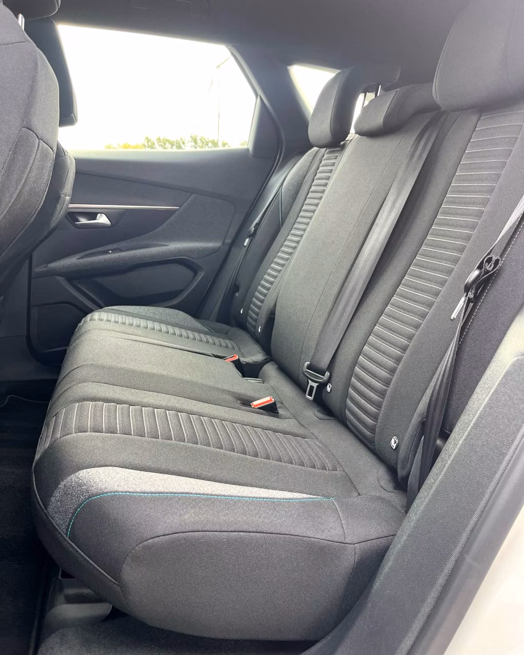 Peugeot 3008 фото 12
