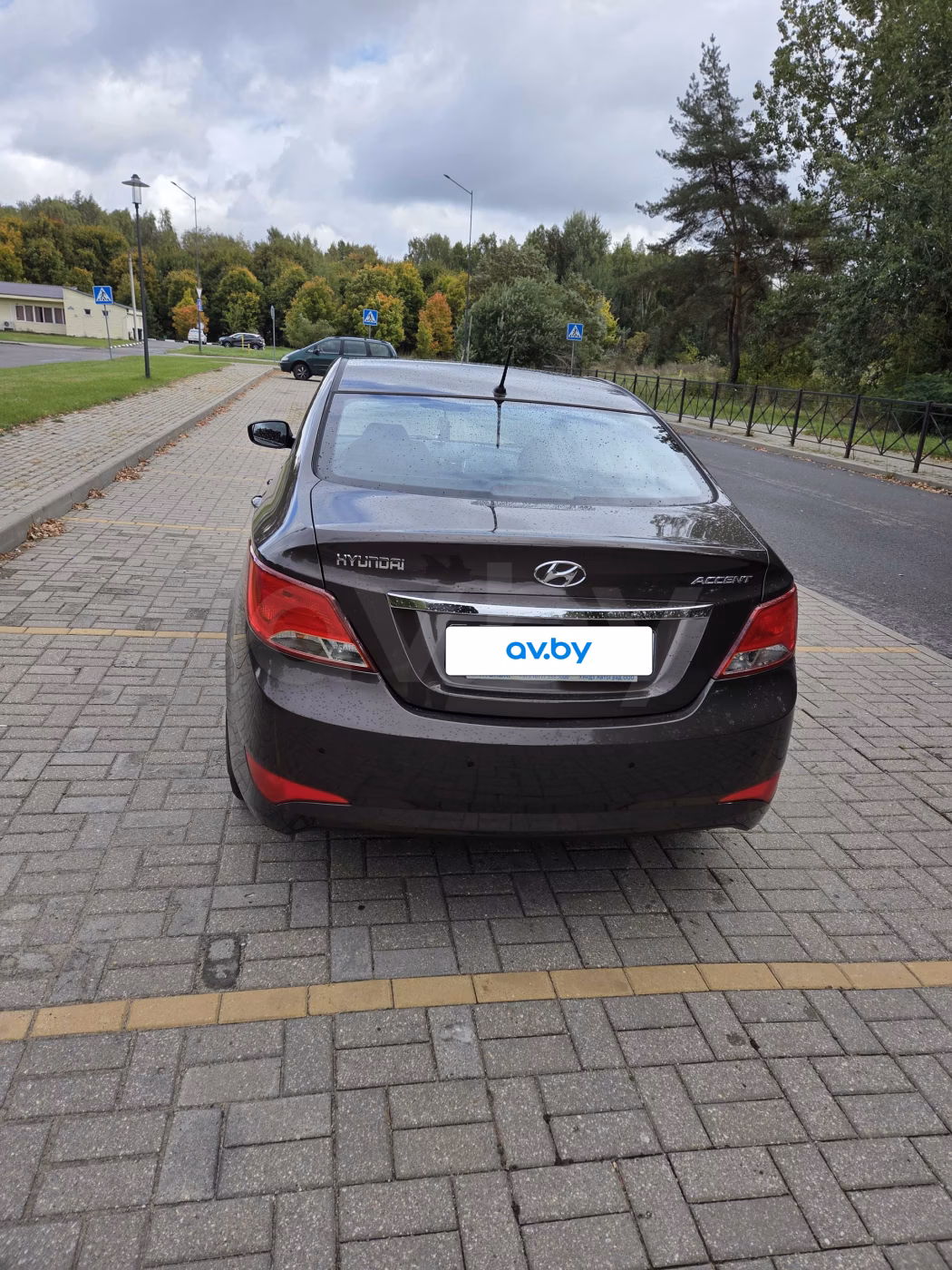 Hyundai Accent фото 5