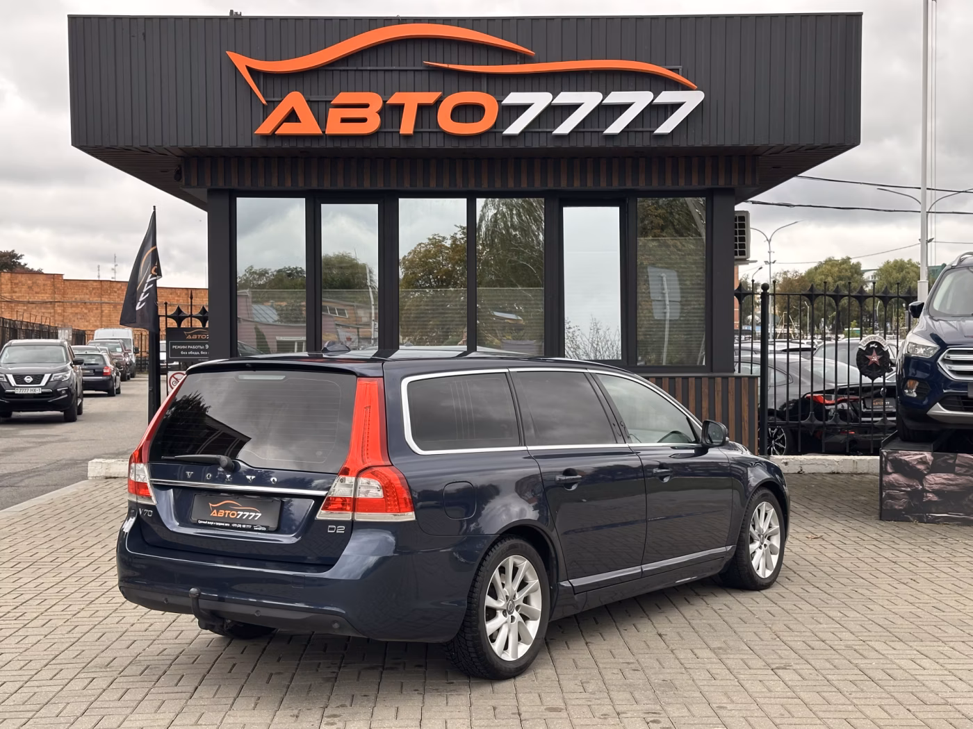 Volvo V70 фото 2