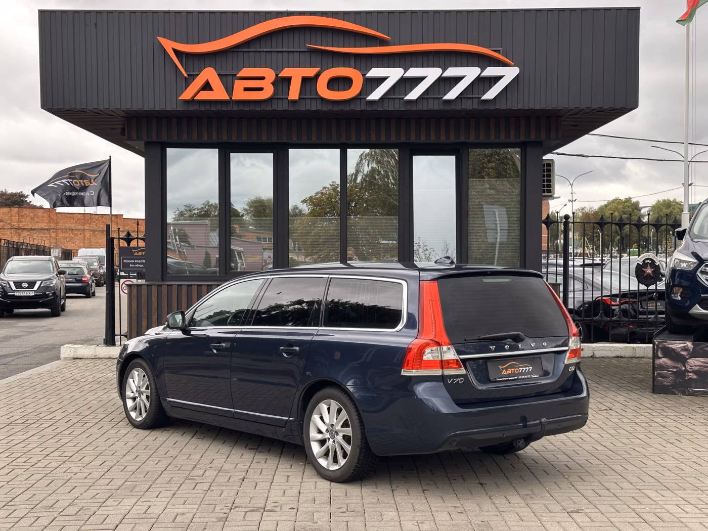Volvo V70 фото 4