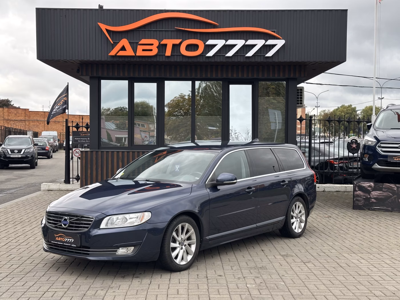 Volvo V70 фото 5