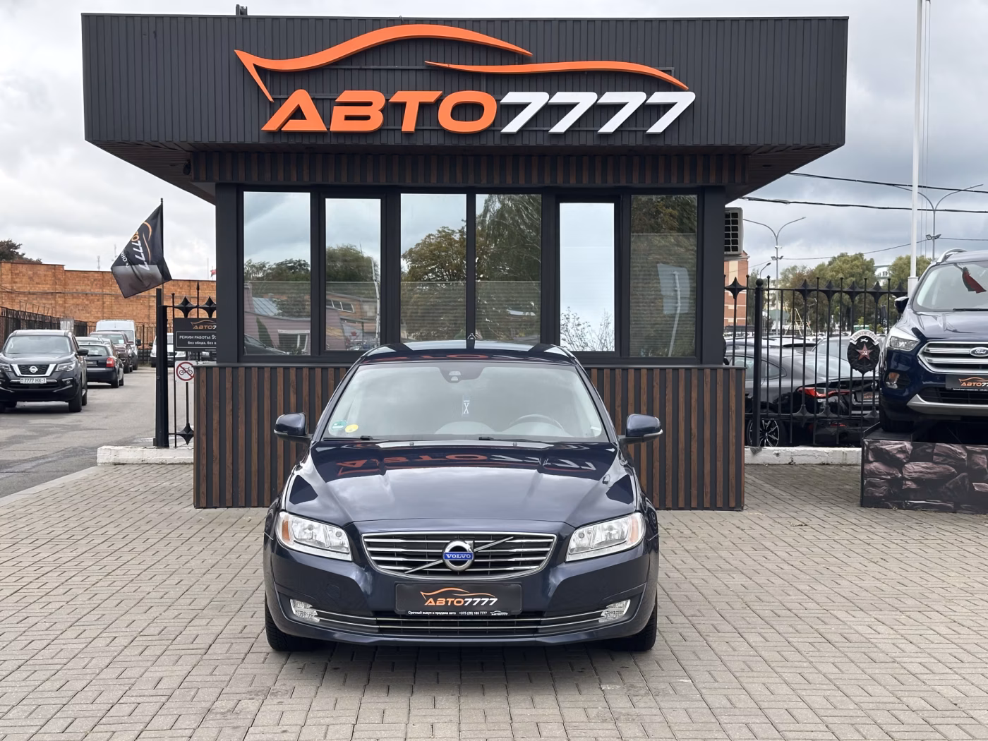 Volvo V70 фото 6
