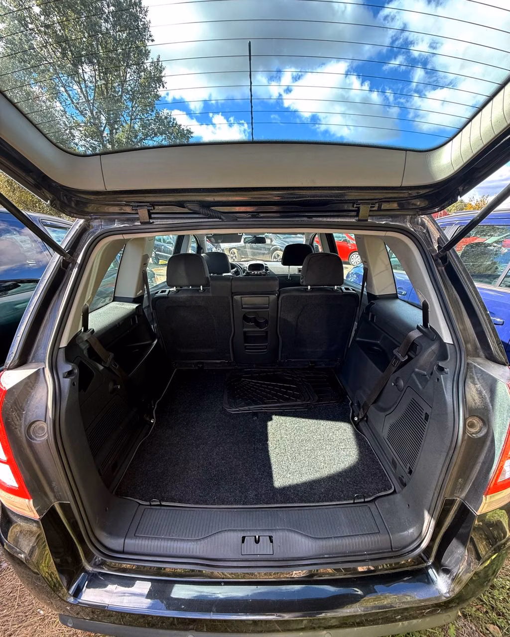 Opel Zafira фото 13