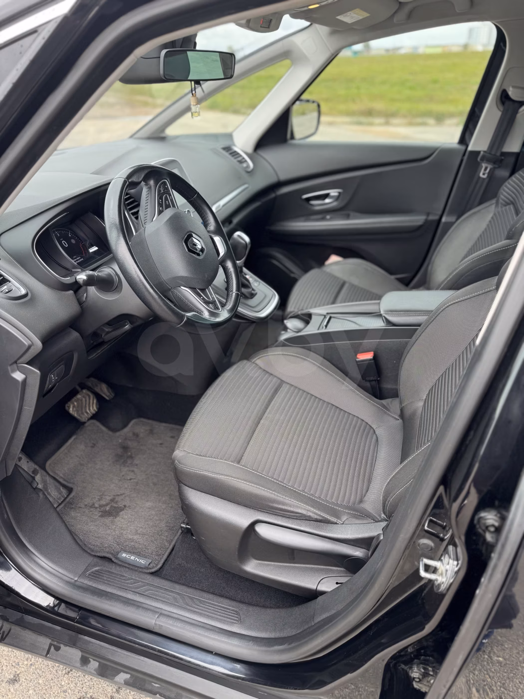 Renault Scenic фото 5