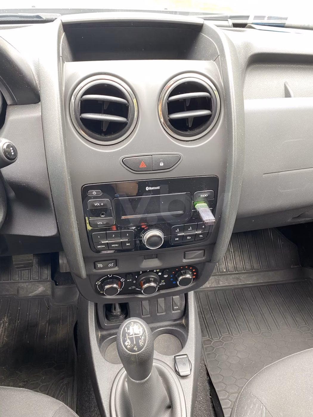 Renault Duster фото 7