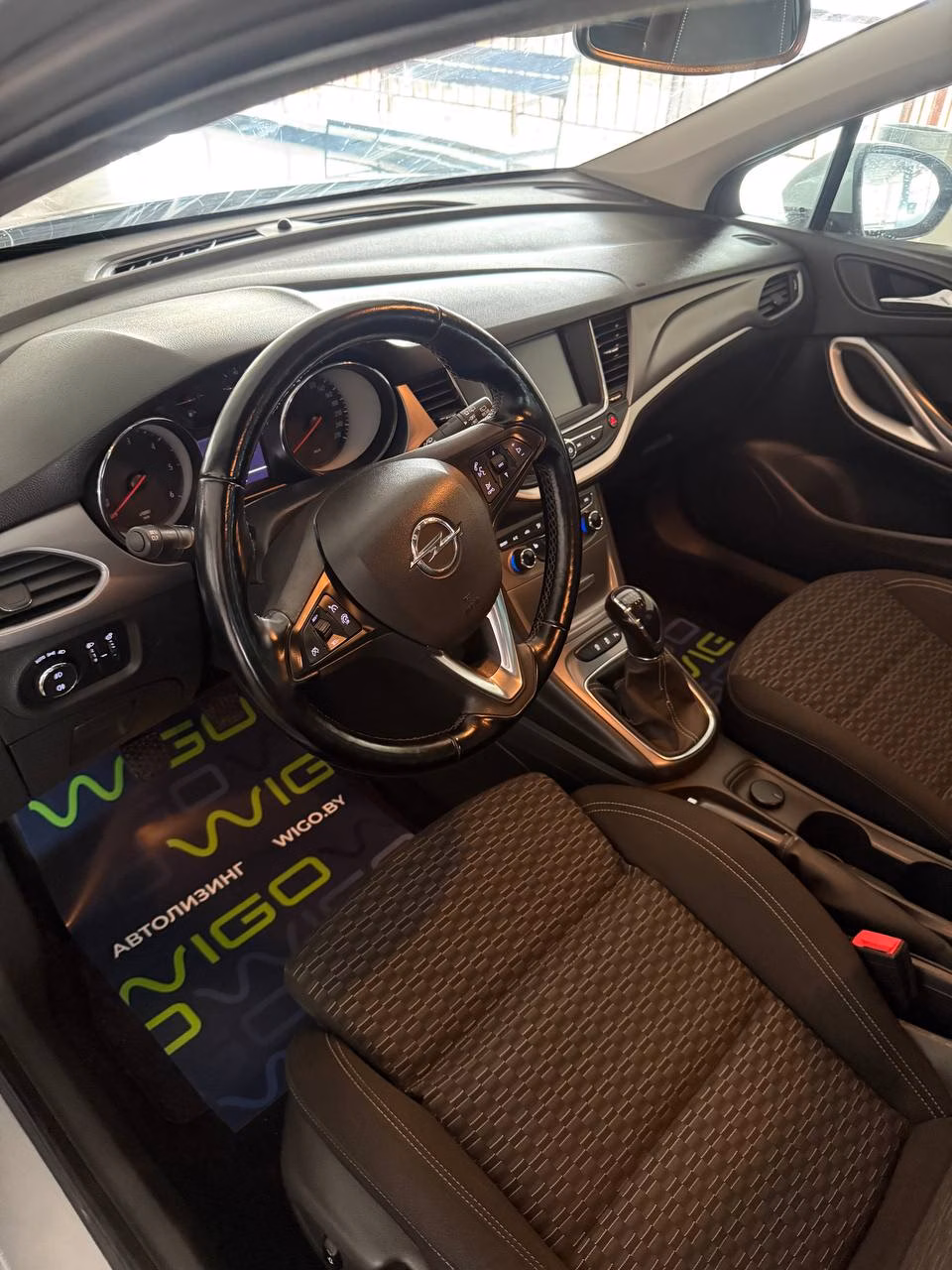 Opel Astra фото 8