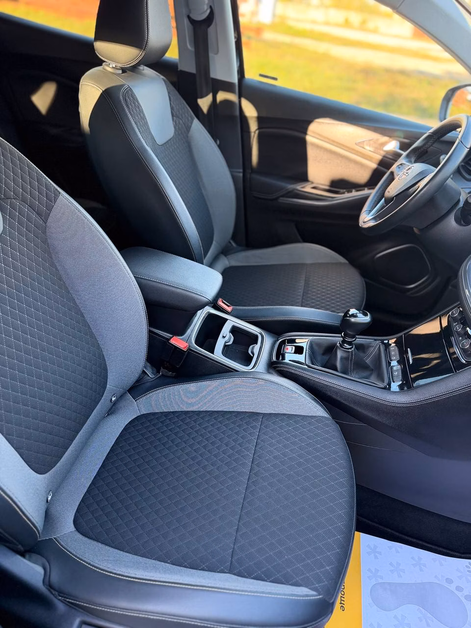 Opel Grandland X фото 12