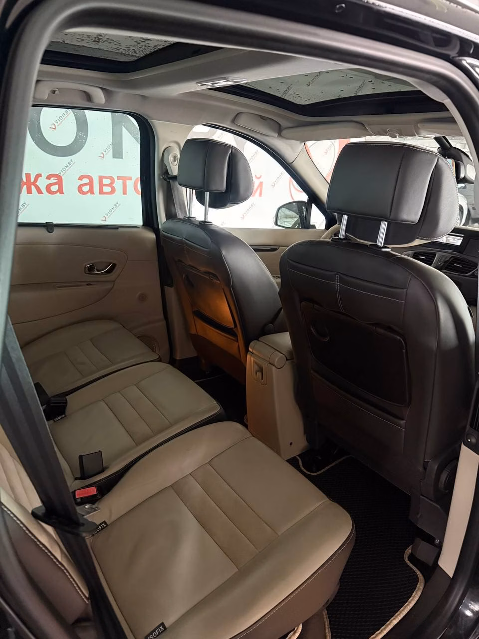 Renault Scenic фото 10