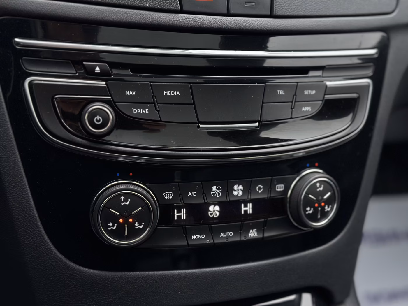 Peugeot 508 фото 18