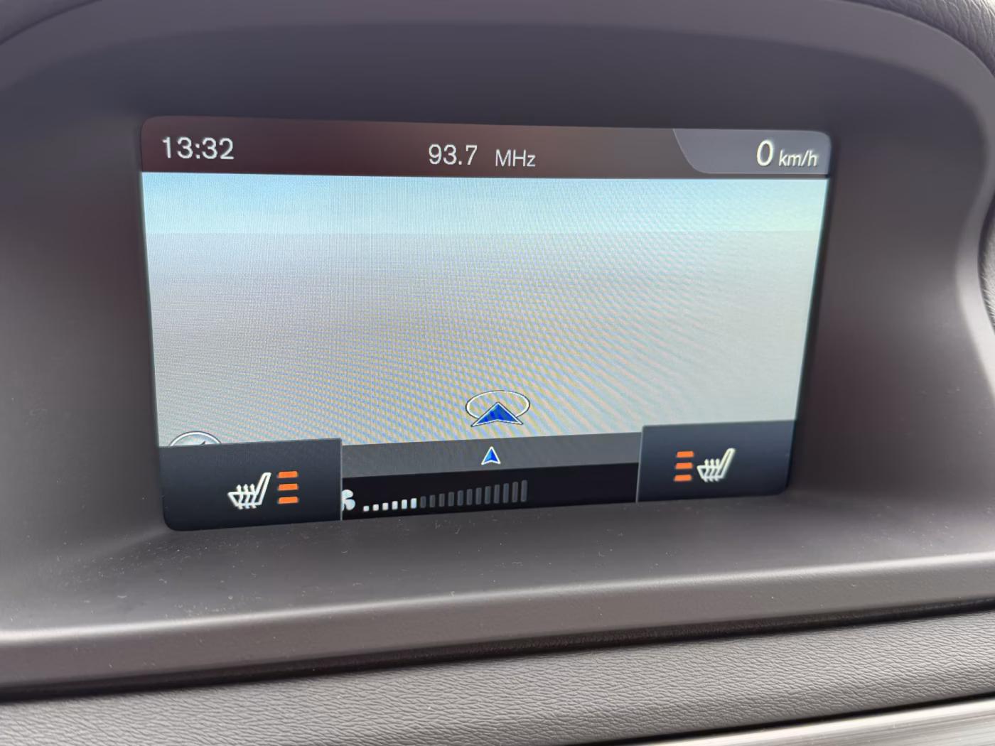 Volvo V70 фото 18