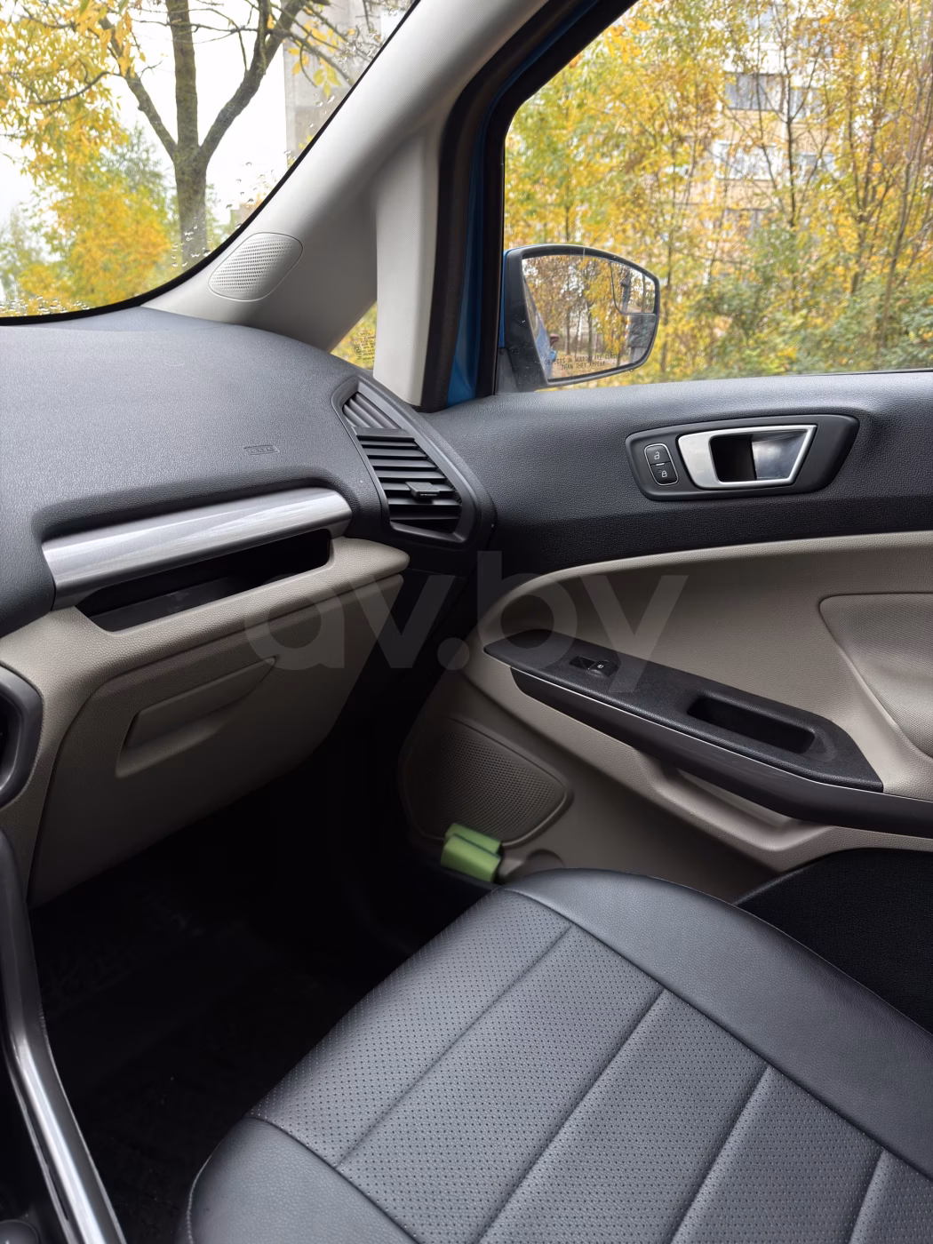 Ford EcoSport фото 11