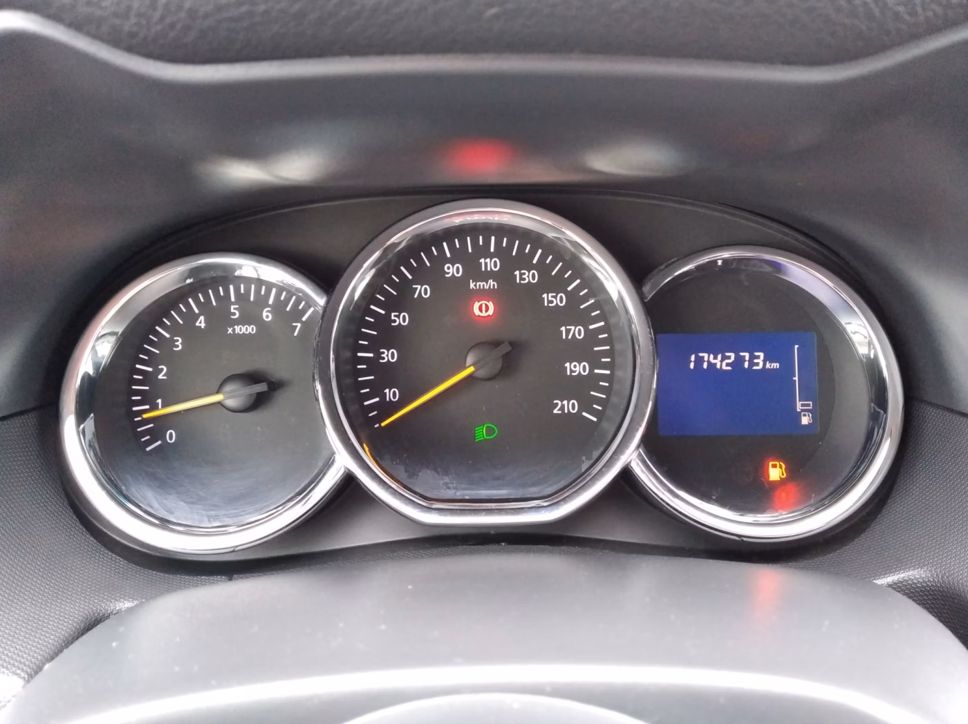 Renault Duster фото 15