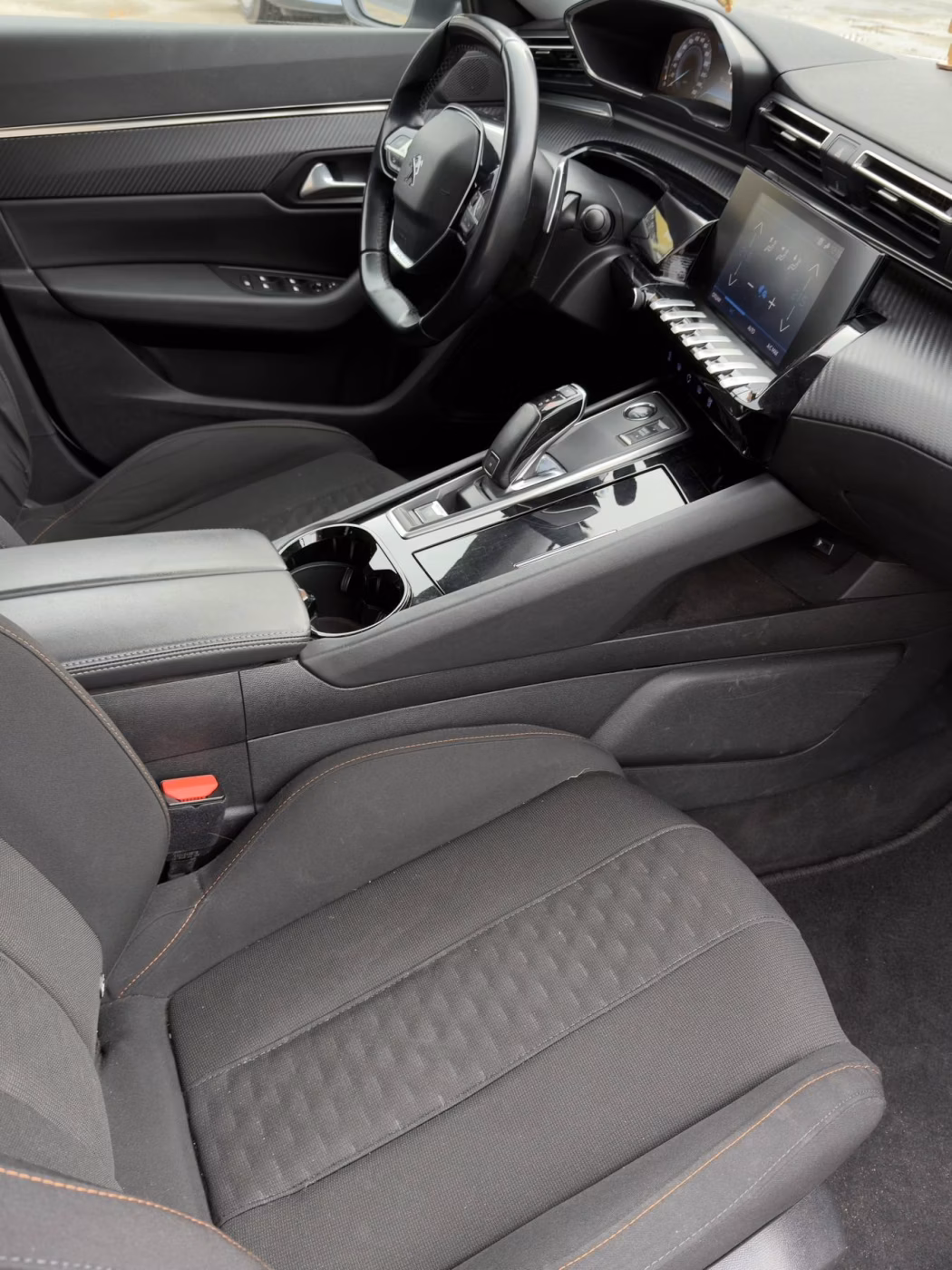 Peugeot 508 фото 10