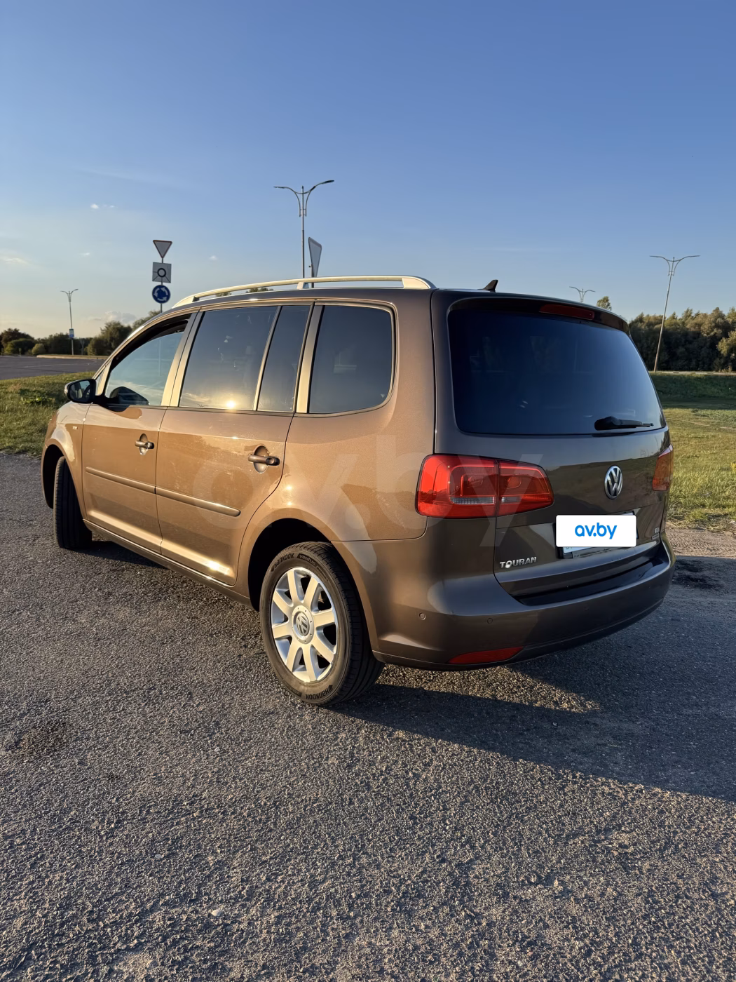 Volkswagen Touran фото 5