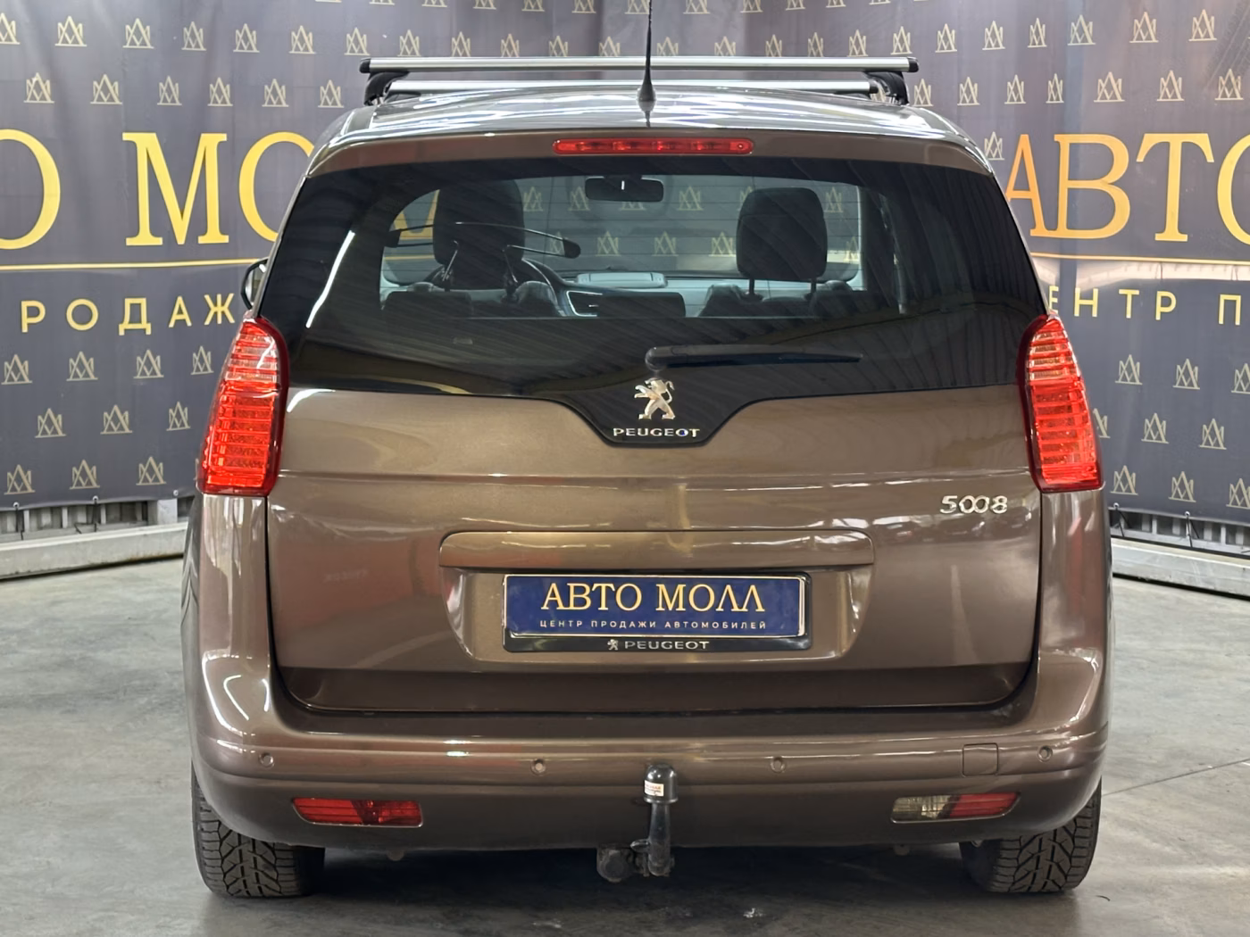 Peugeot 5008 фото 8