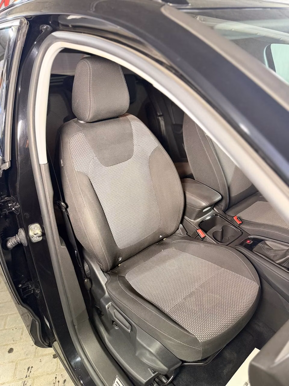 Opel Grandland X фото 12