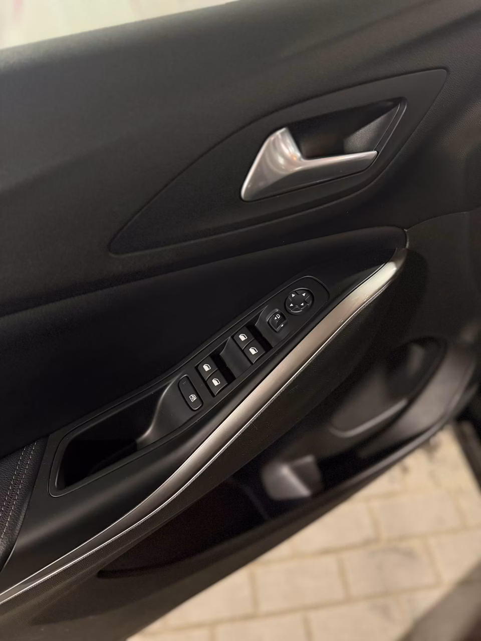 Opel Grandland X фото 18