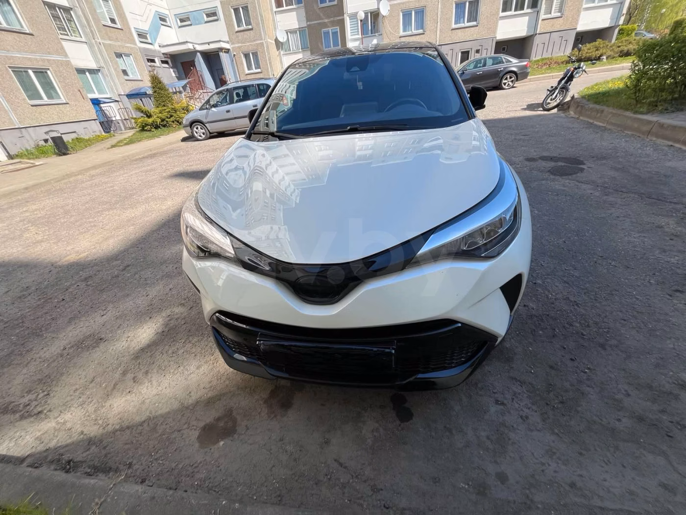 Toyota C-HR фото 2