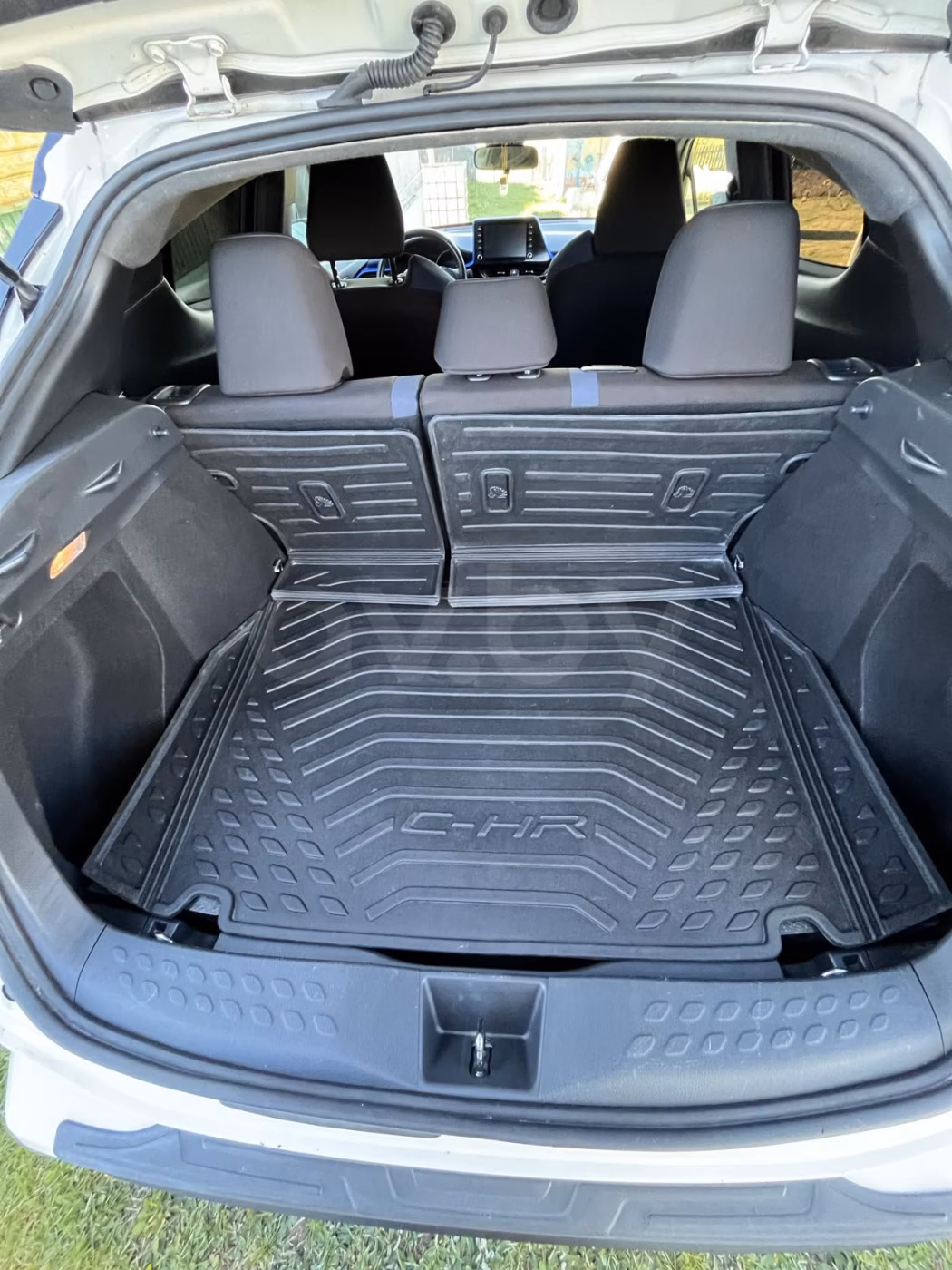Toyota C-HR фото 7