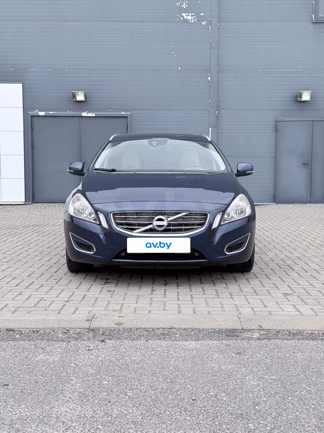 Volvo V60 фото 3