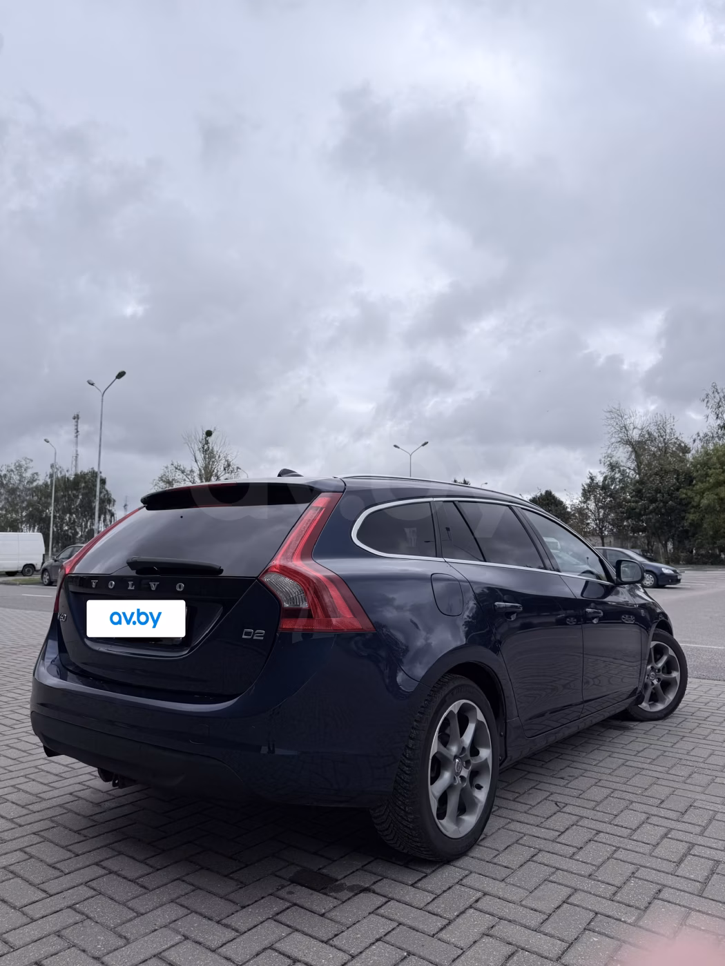Volvo V60 фото 5