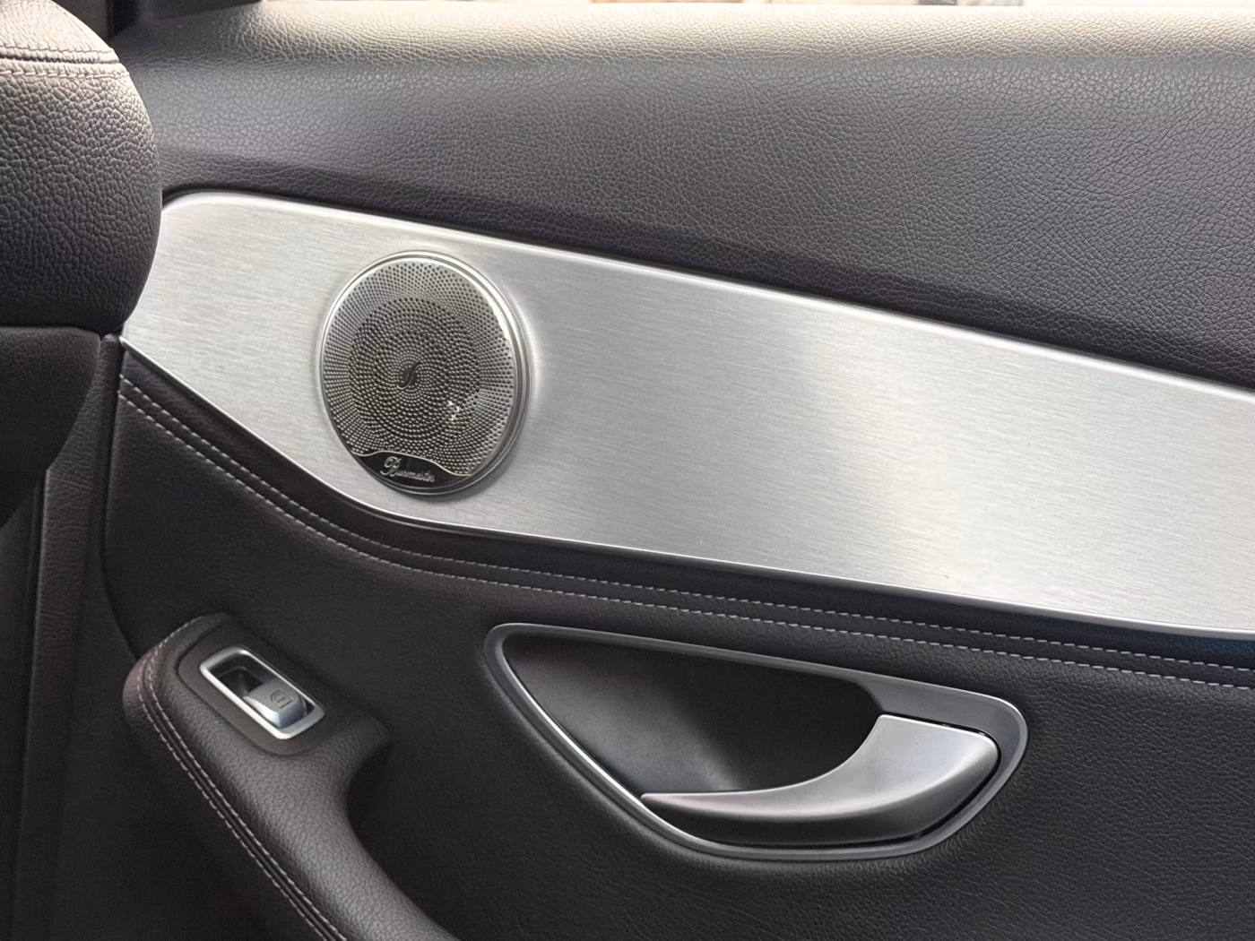 Mercedes-Benz C-Класс фото 16