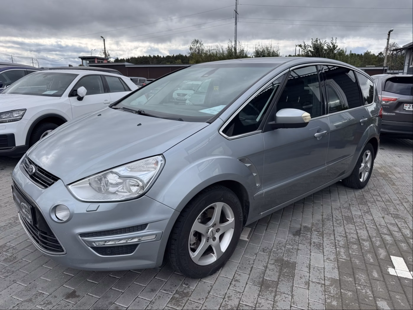 Ford S-MAX фото 3