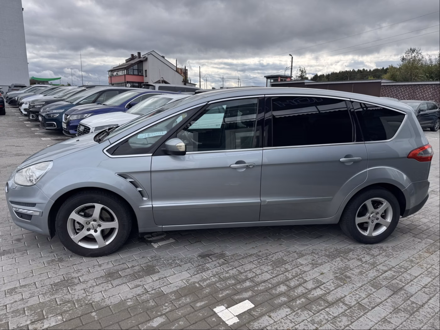 Ford S-MAX фото 4