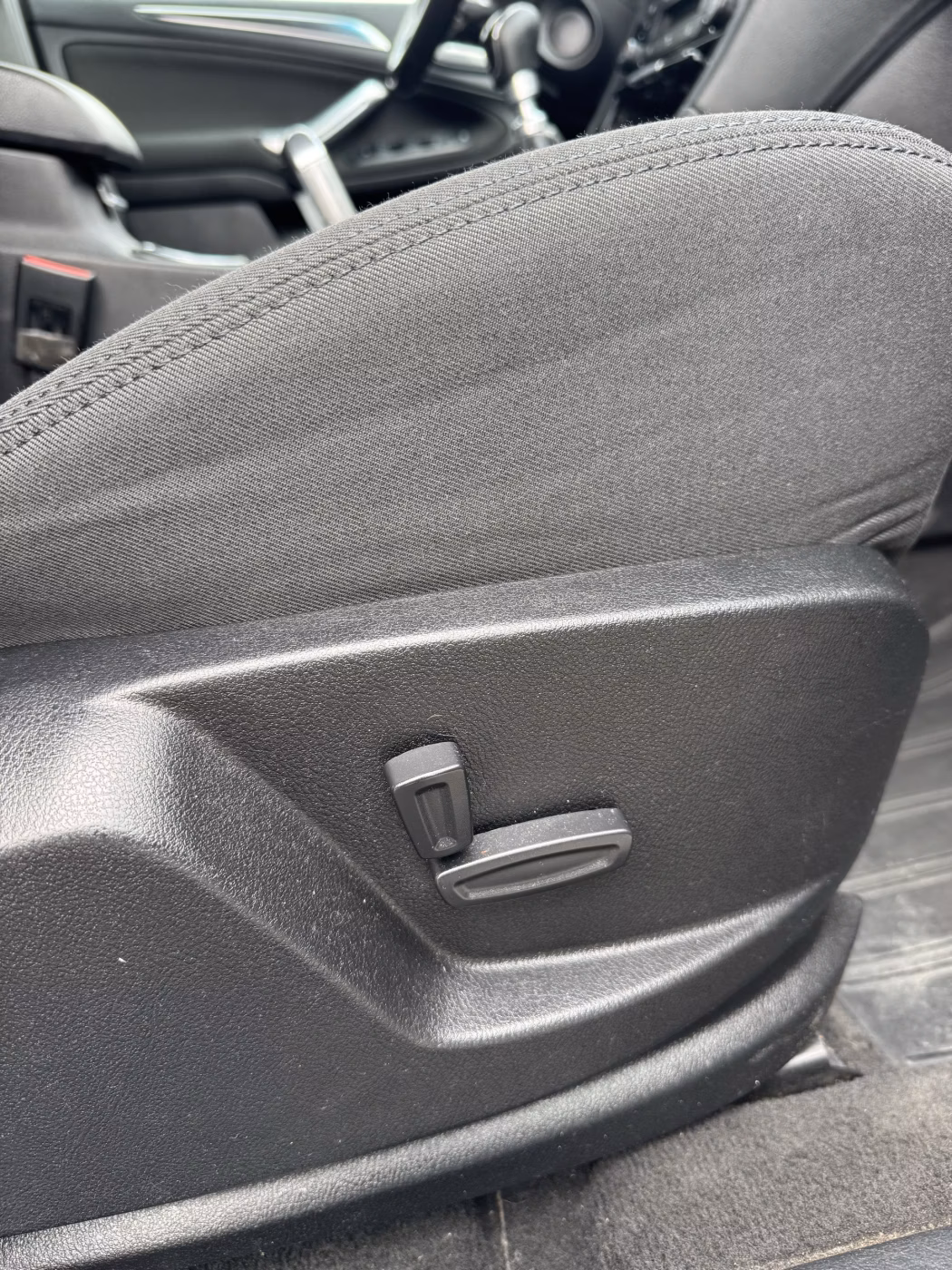 Ford S-MAX фото 16