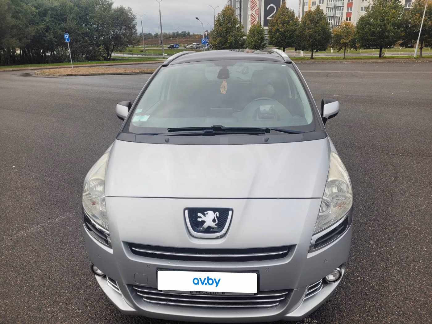 Peugeot 5008 фото 6