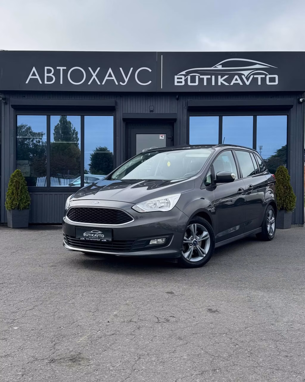 Ford Grand C-Max фото 3