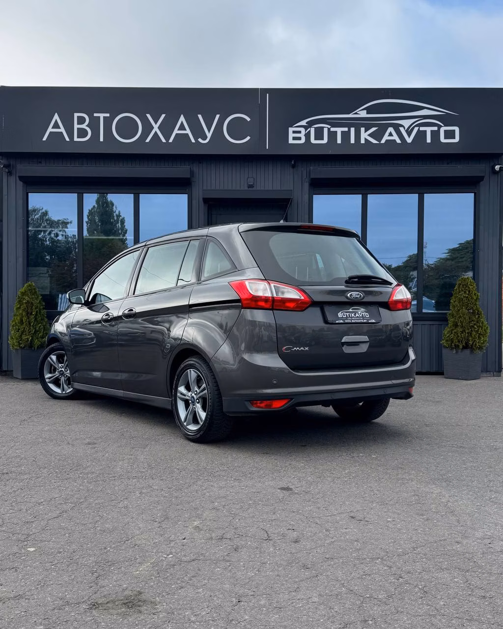 Ford Grand C-Max фото 5