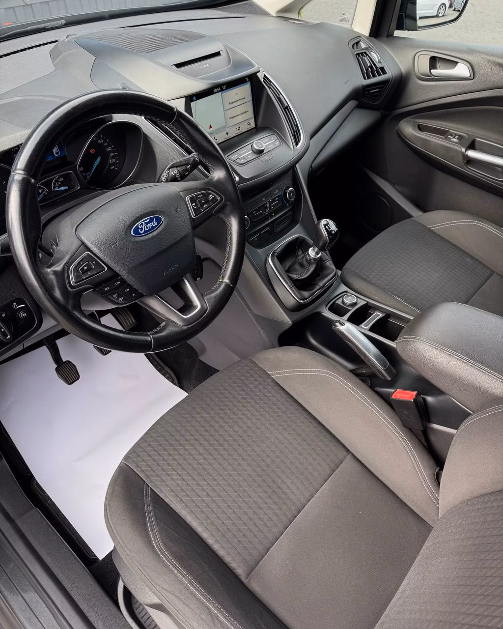 Ford Grand C-Max фото 11