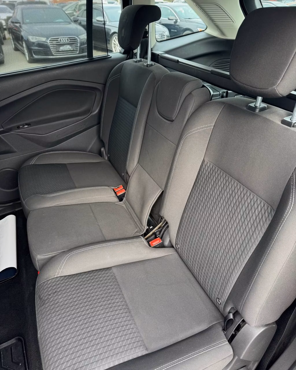 Ford Grand C-Max фото 13