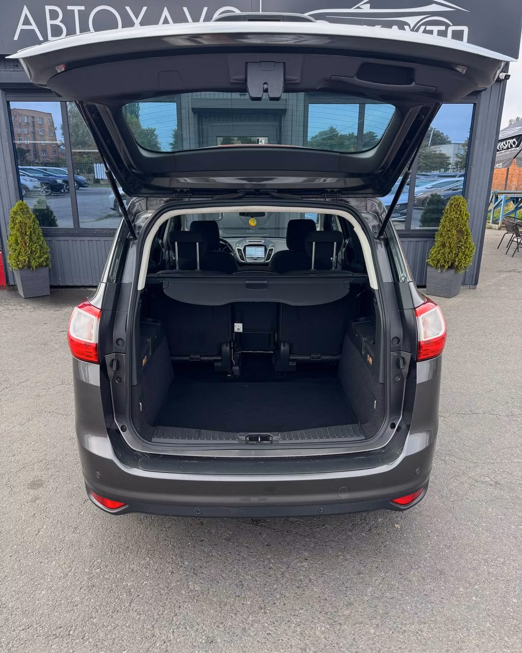Ford Grand C-Max фото 14