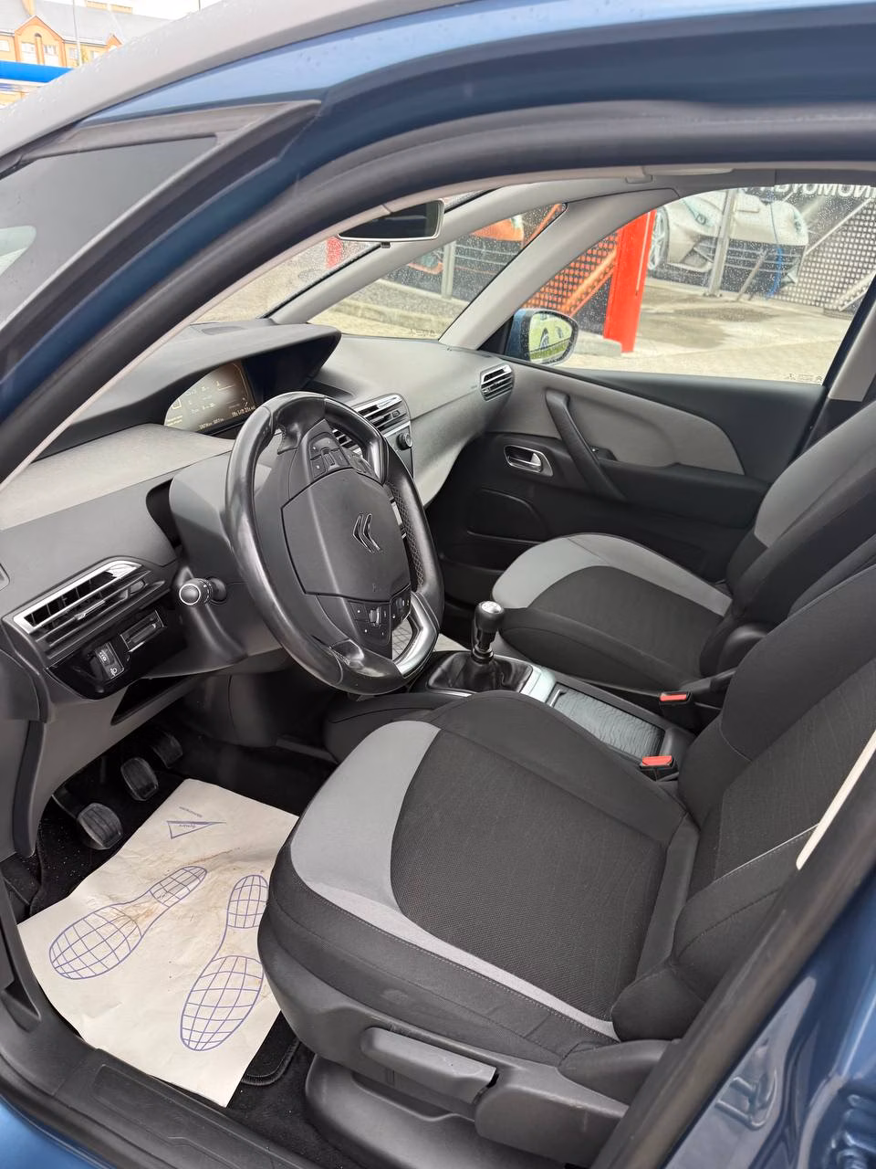 Citroen C4 Grand Picasso фото 11