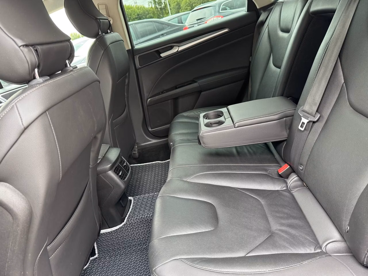 Ford Mondeo фото 17