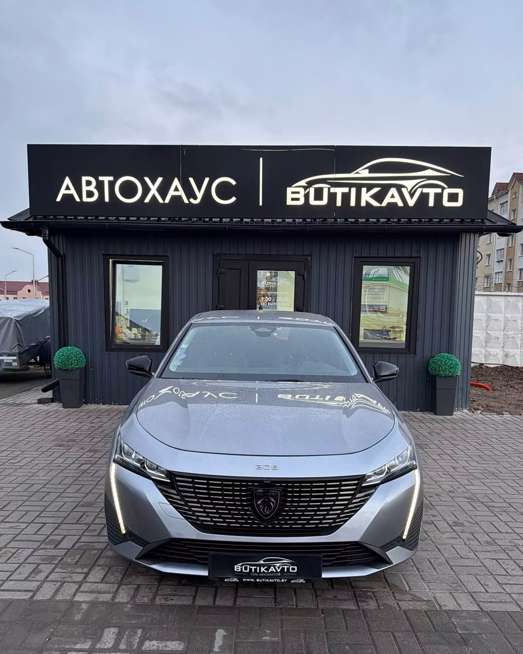Peugeot 308 фото 2