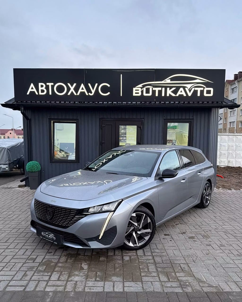 Peugeot 308 фото 3