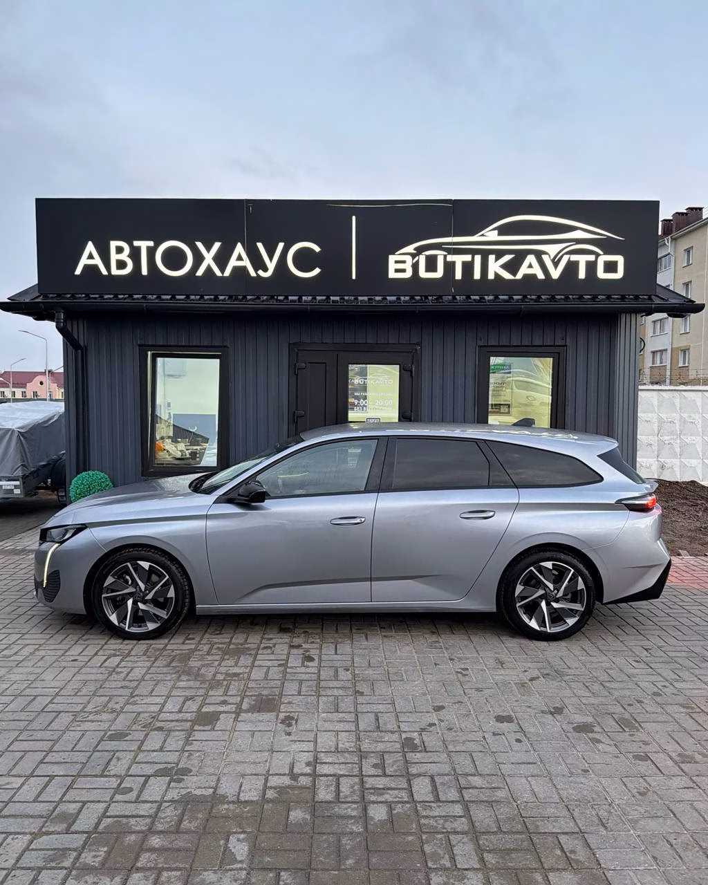 Peugeot 308 фото 4