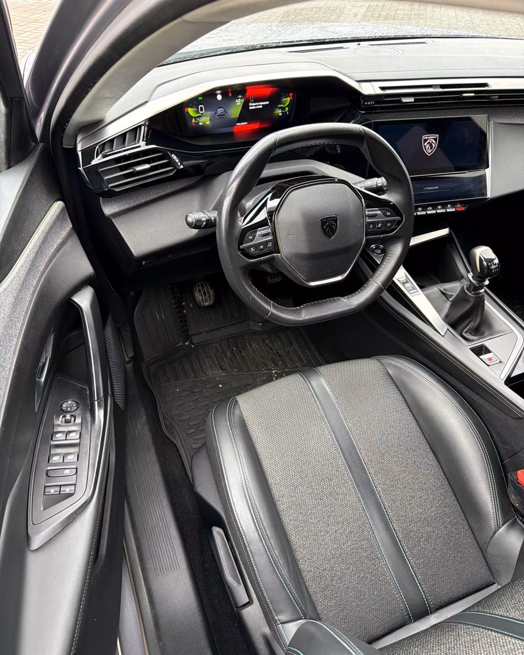Peugeot 308 фото 10