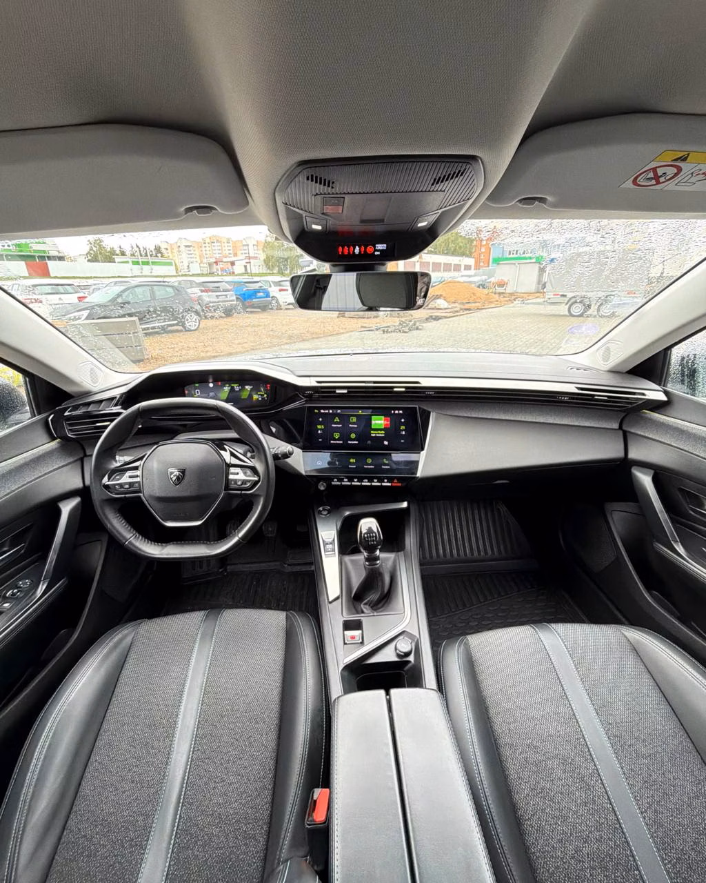Peugeot 308 фото 11