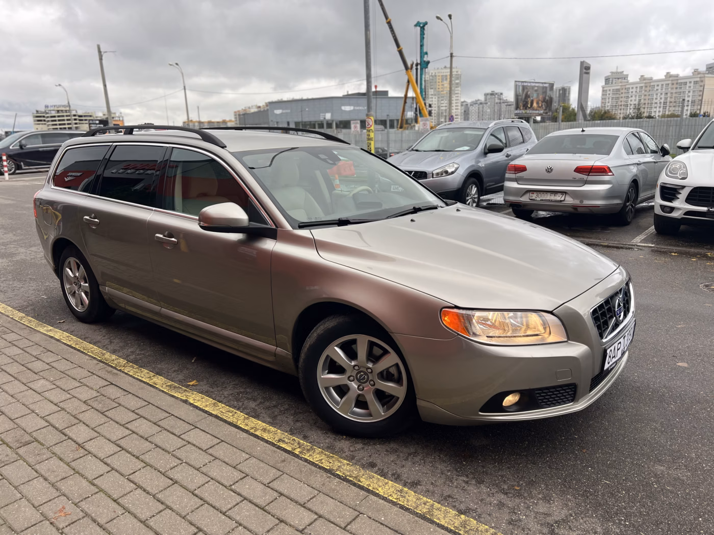 Volvo V70 фото 3