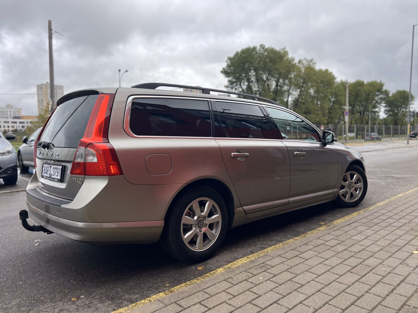 Volvo V70 фото 5